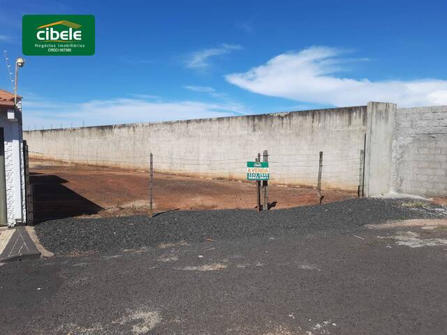 #VD 22383 - Terreno para Venda em Araguari - MG - 3