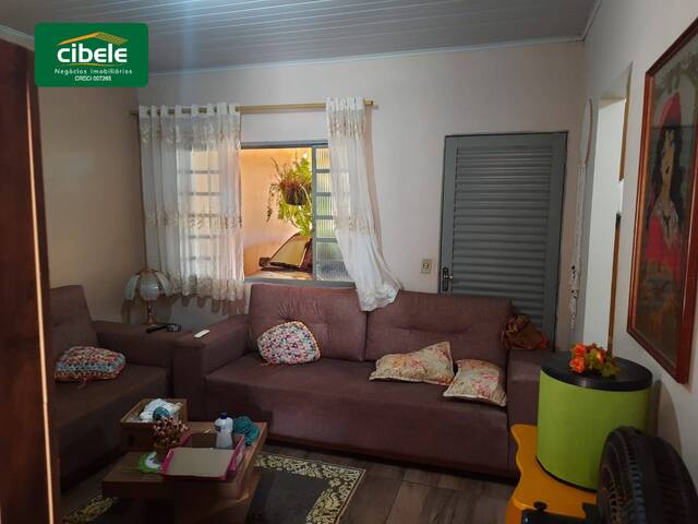 #VD 22384 - Casa para Venda em Araguari - MG - 3