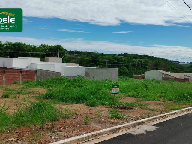 ##VD 22393 - Terreno para Venda em Araguari - MG - 2