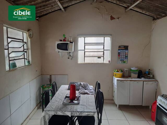 #VD 22398 - Casa para Venda em Araguari - MG - 2