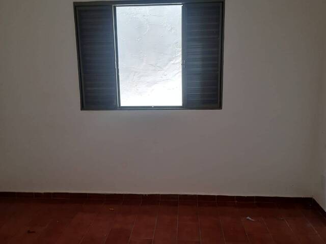 #LC 1766 - Casa para Locação em Araguari - MG - 3