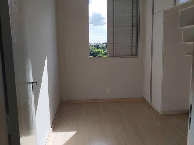 #LC 1769 - Apartamento para Locação em Araguari - MG