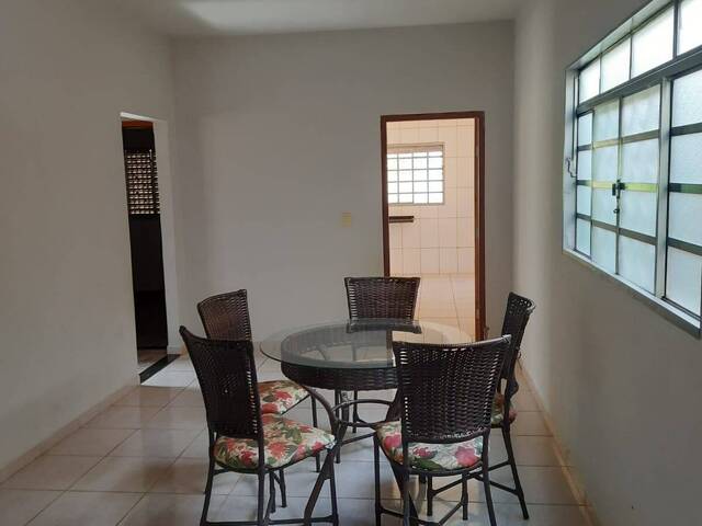 Casa para Locação em Araguari - 4