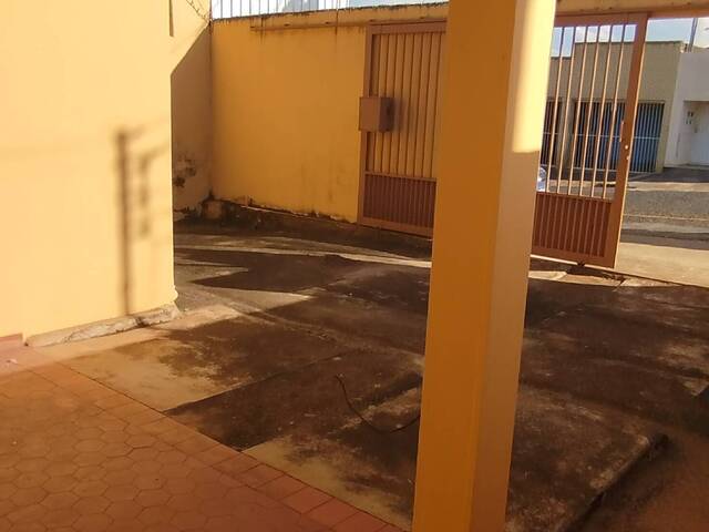#LC 1771 - Casa para Locação em Araguari - MG - 2