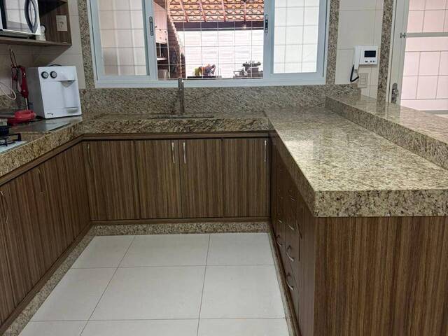 Casa para Venda em Araguari - 4