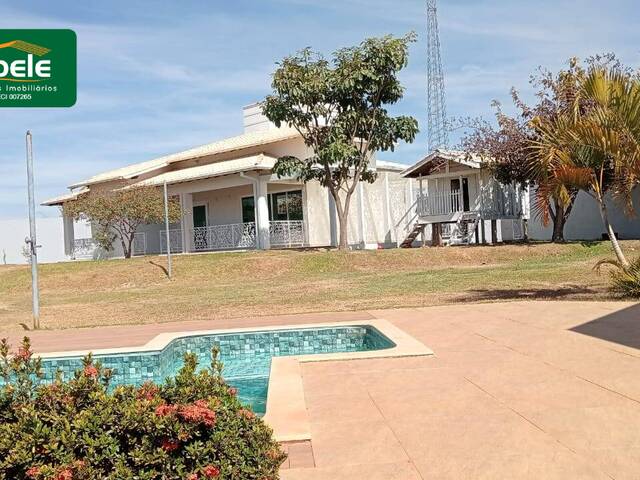 ##VD 22450 - Casa para Venda em Araguari - MG - 1