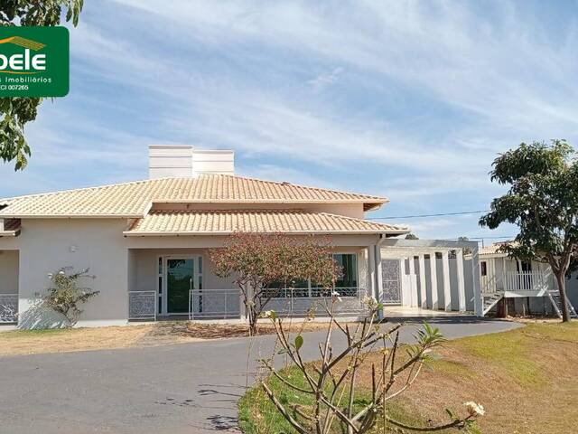 ##VD 22450 - Casa para Venda em Araguari - MG - 3