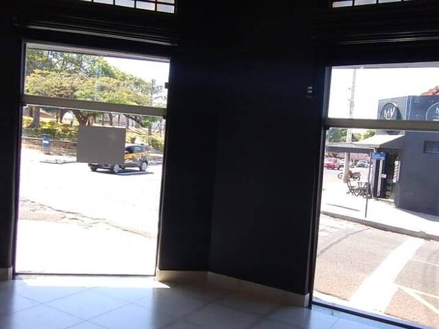 ##LC 1781 - Sala para Locação em Araguari - MG - 2