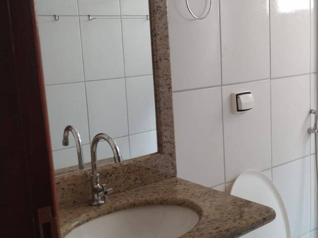 Casa para Venda em Araguari - 5