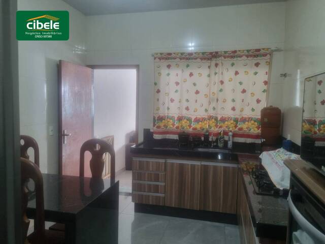Casa para Venda em Araguari - 4