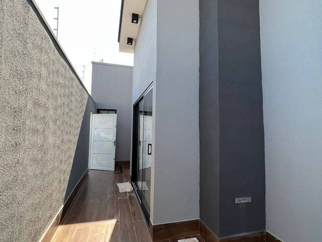 ##VD 22462 - Casa para Venda em Araguari - MG - 2