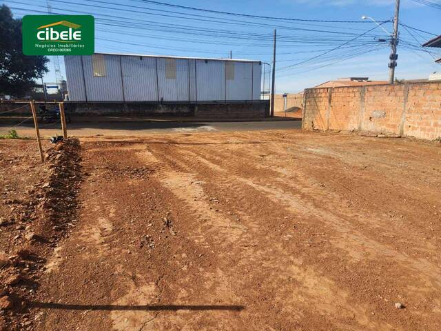 ##VD 22464 - Terreno para Venda em Araguari - MG - 2