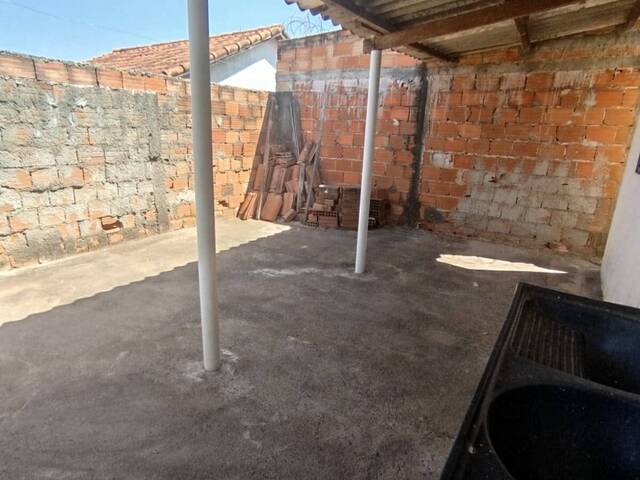##LC 1787 - Casa para Locação em Araguari - MG - 2