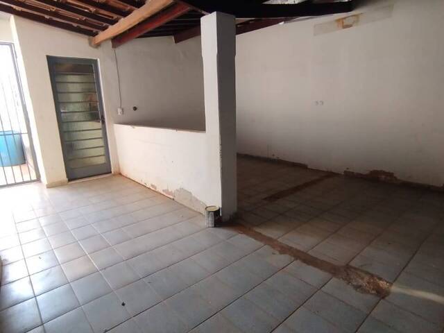 Casa para Locação em Araguari - 4