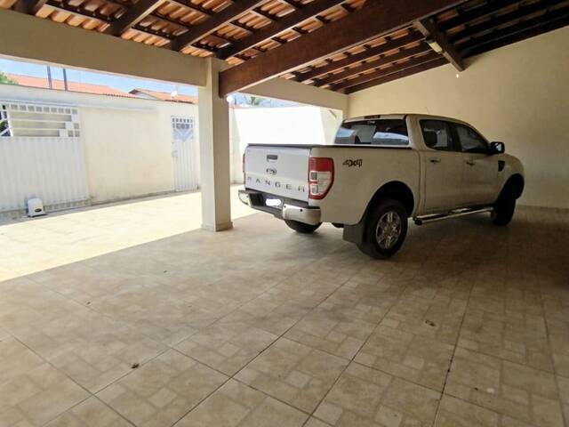 Casa para Venda em Araguari - 4