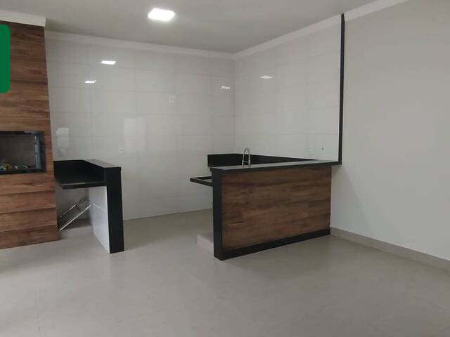 Casa para Venda em Araguari - 5