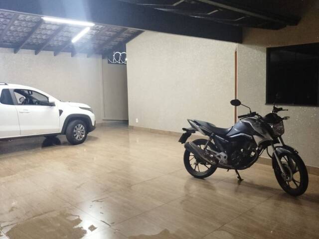 ##VD 22487 - Casa para Venda em Araguari - MG - 2