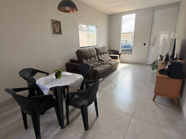 Venda em SANTIAGO - Araguari