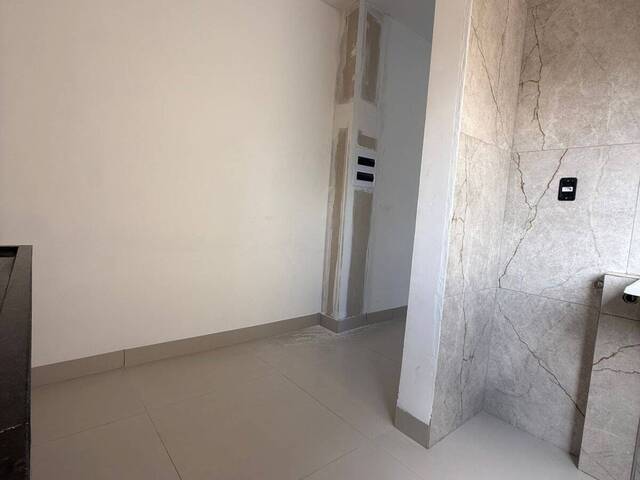 Apartamento para Venda em Araguari - 4
