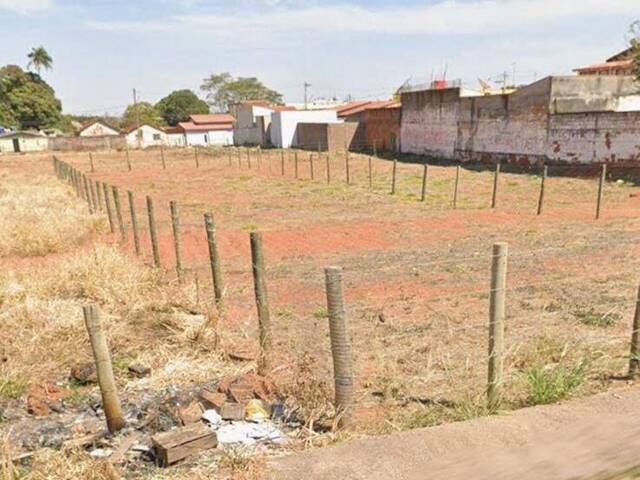 ##VD 22518 - Terreno para Venda em Araguari - MG - 3