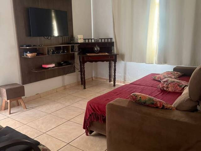 ##VD 22520 - Casa para Venda em Araguari - MG - 2