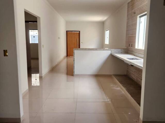 Casa para Venda em Araguari - 5