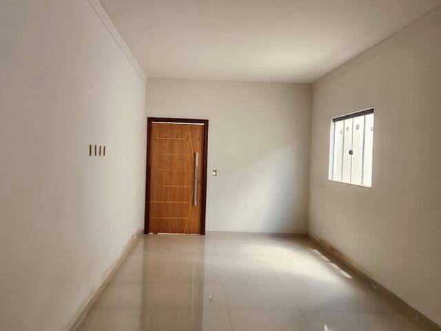 Casa para Venda em Araguari - 4