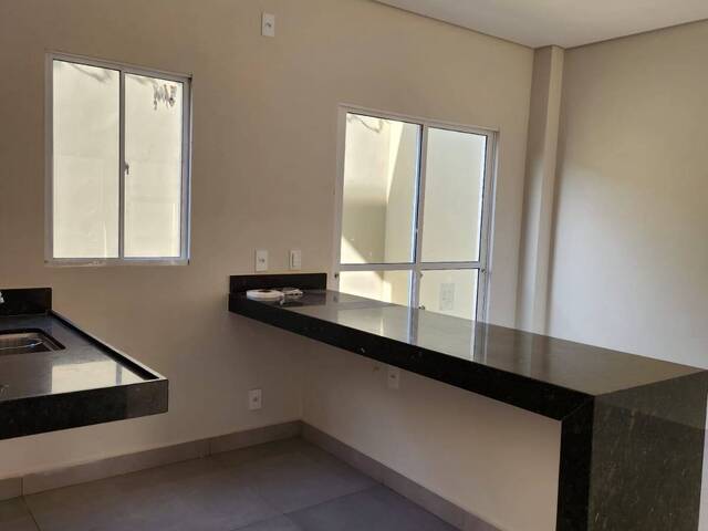 Apartamento para Venda em Araguari - 5
