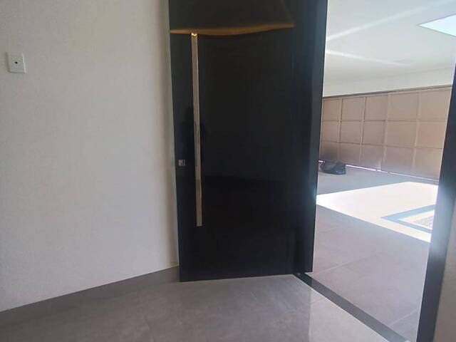 Casa para Venda em Araguari - 4