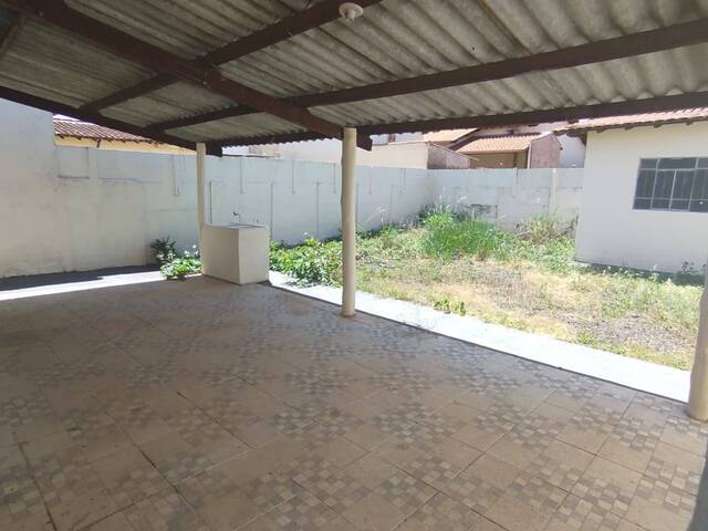 Casa para Venda em Araguari - 3