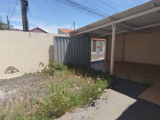 Casa para Venda em Araguari - 5