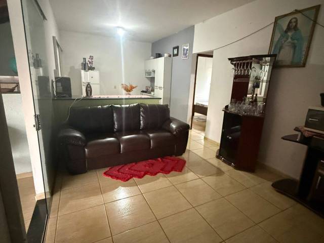 ## VD 22547 - Casa para Venda em Araguari - MG - 2