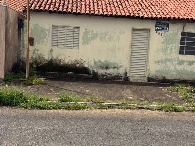 ##VD22260 - Casa para Venda em Araguari - MG - 2