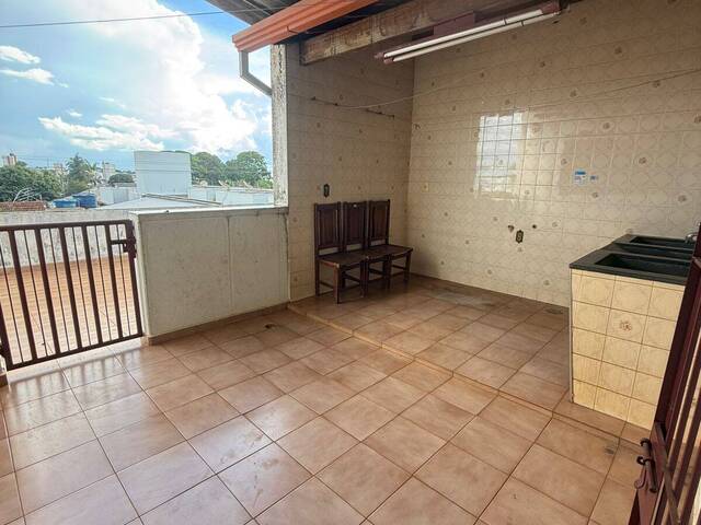 ##VD 22128 - Sobrado para Venda em Araguari - MG - 3