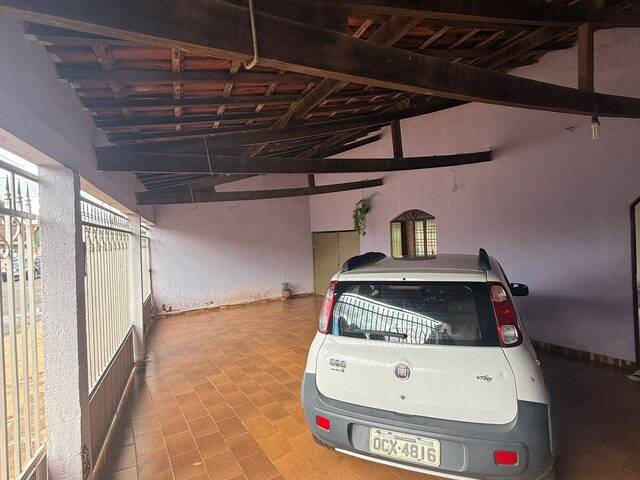 ##VD 22265 - Casa para Venda em Araguari - MG - 3