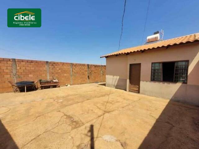 ##VD 22267 - Casa para Venda em Araguari - MG - 2