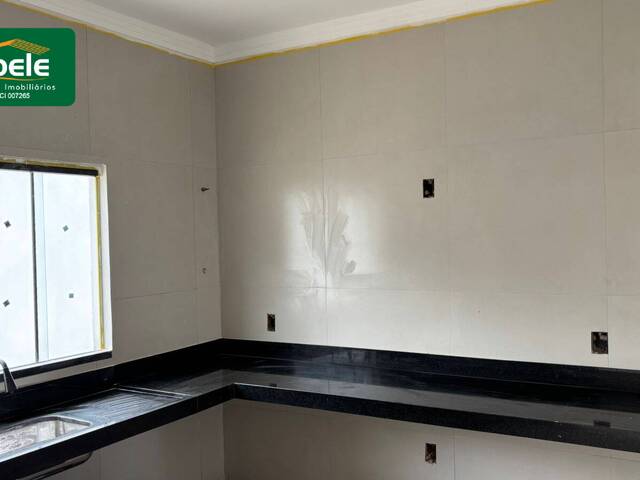 ##VD 22270 - Casa para Venda em Araguari - MG - 2