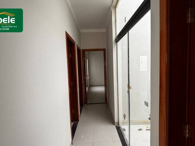 ##VD 22270 - Casa para Venda em Araguari - MG - 3