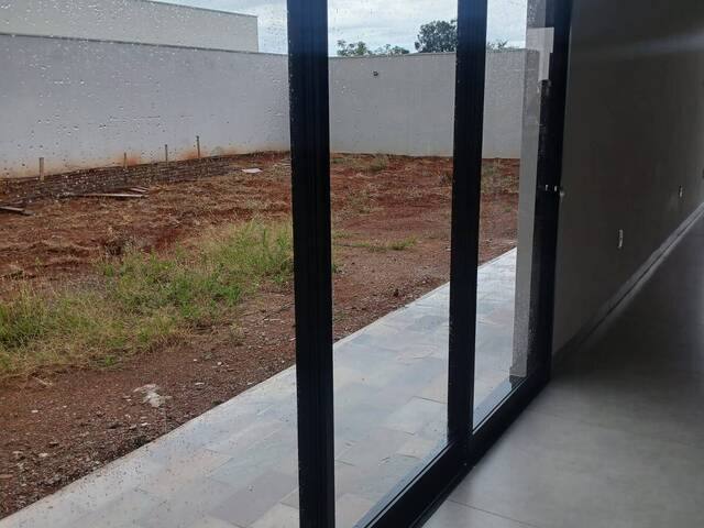 Casa para Venda em Araguari - 5