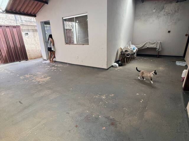 Casa para Venda em Araguari - 5