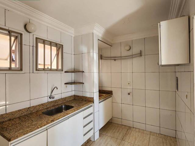 Apartamento para Venda em Uberlândia - 5
