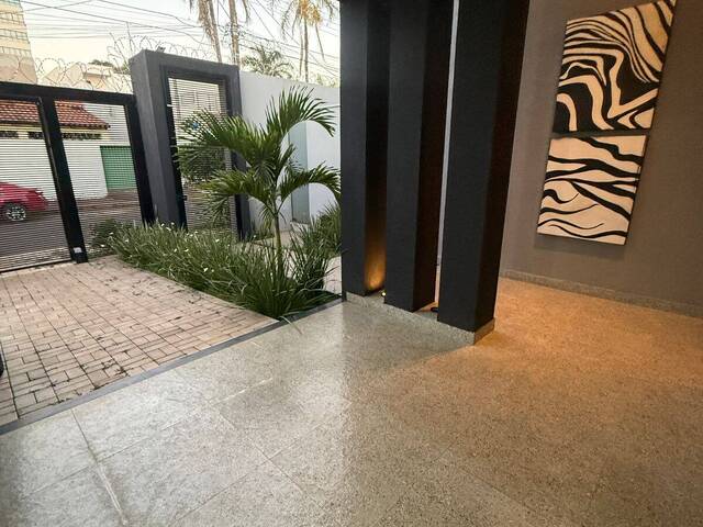 Casa para Venda em Uberlândia - 4