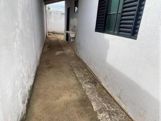 Casa para Venda em Araguari - 2