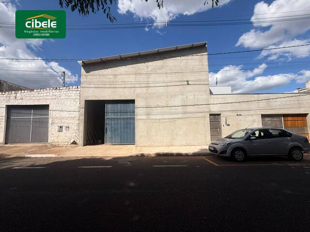 Galpão para Venda em Araguari - 2