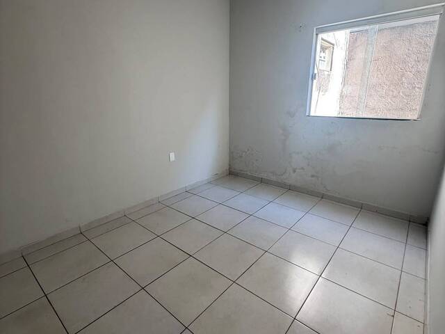 #LC 1774 - Apartamento para Locação em Araguari - MG