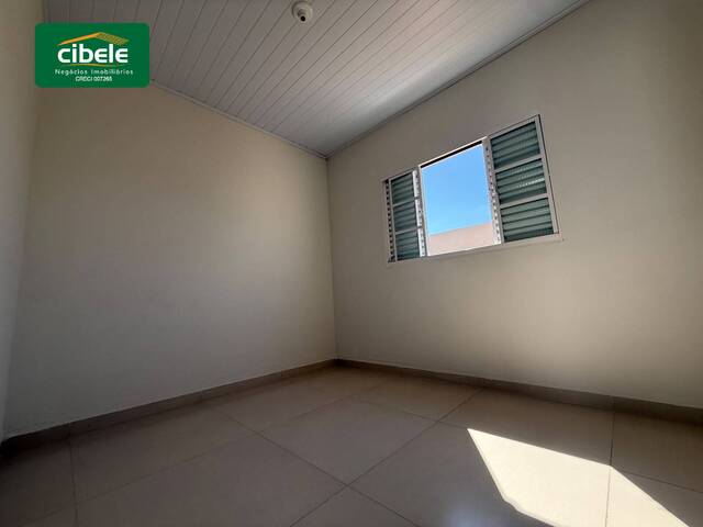 Casa para Venda em Araguari - 3